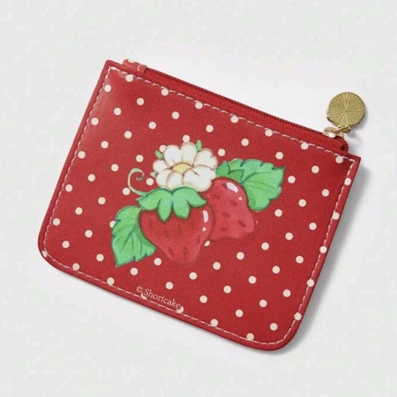 🥳 FREE* Strawberry Shortcake Wallet - Picture 2 of 4